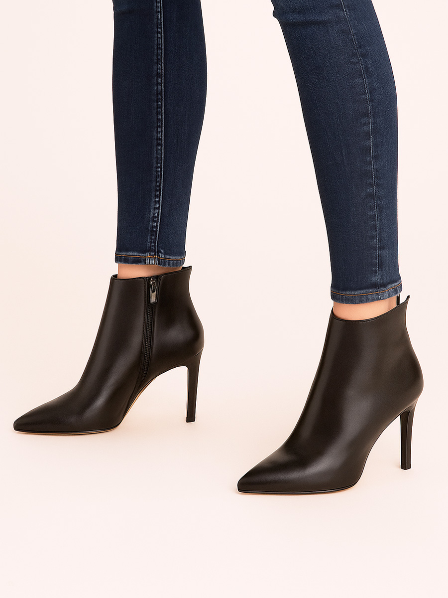 botki skórzane na szpilce