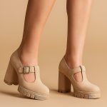 półbuty skórzane na obcasie