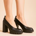 półbuty skórzane na słupku