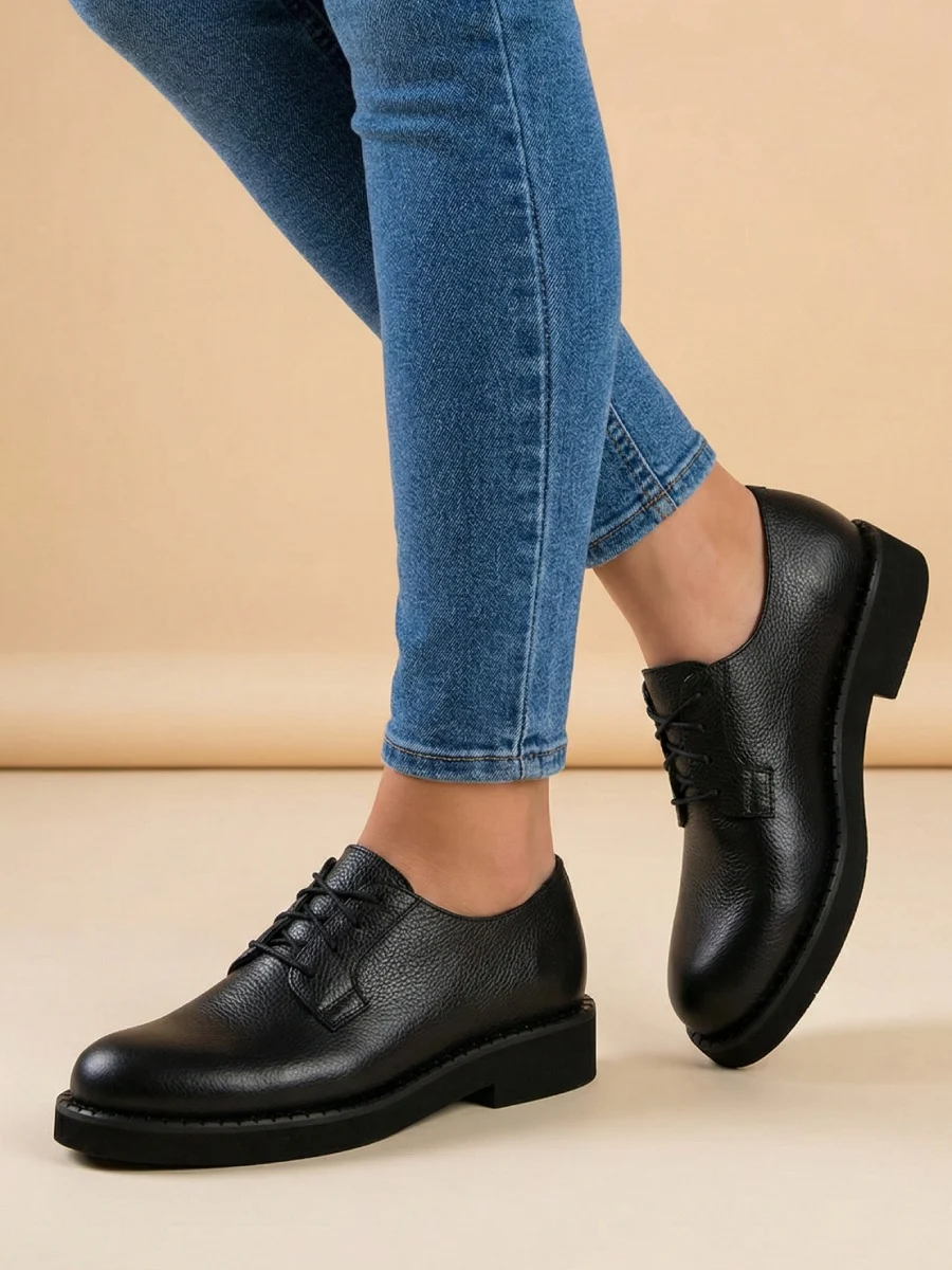 Półbuty skórzane Piano czarny groszek