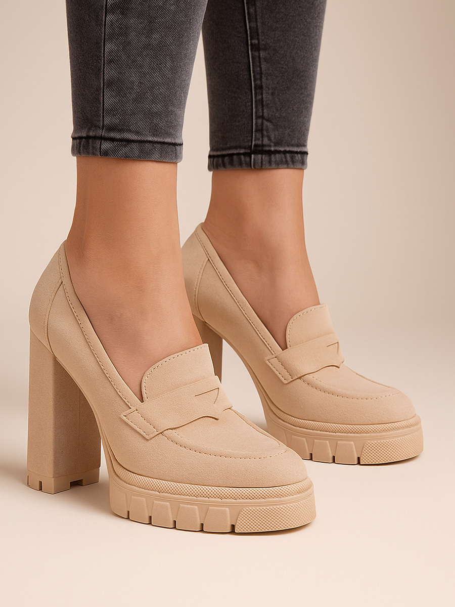 półbuty skórzane na obcasie 9 cm