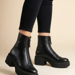 botki skórzane na platformie, obcas 6 cm, czarny groszek