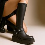 kozaki na koturnie skórzane