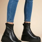 botki skórzane kathy ze streczem, lycrą na koturnie