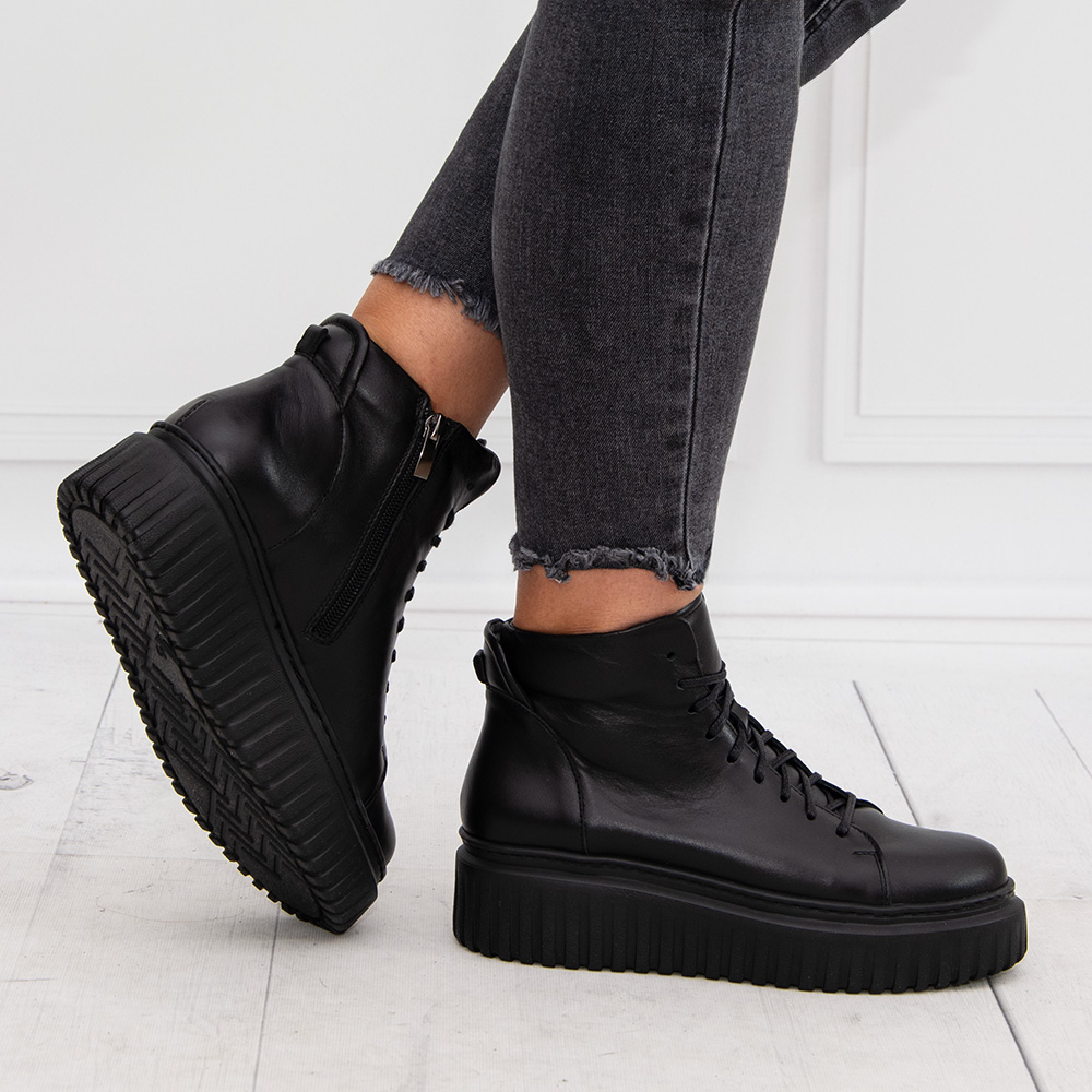 lekkie buty sportowe damskie degna