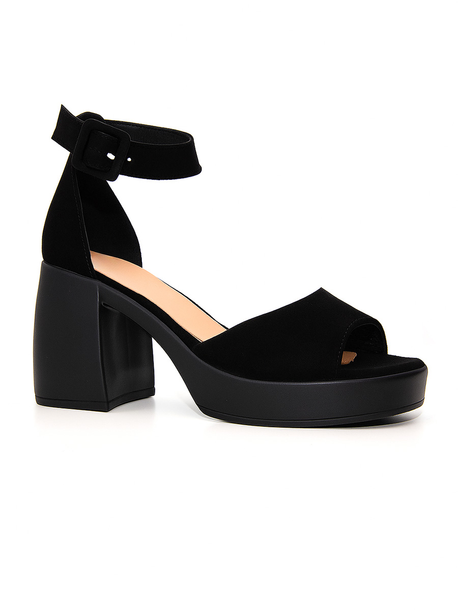 sandałki na platformie skórzane