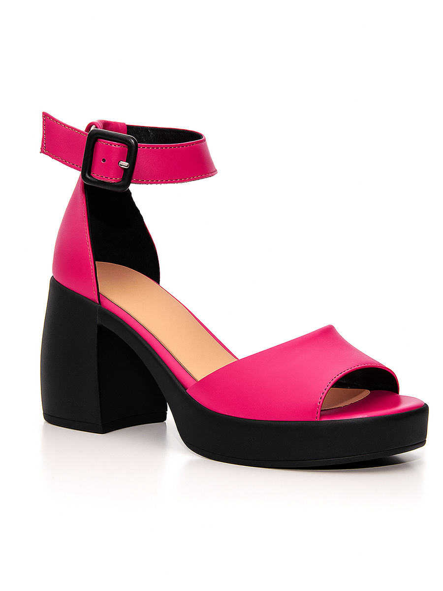 sandałki na platformie skórzane