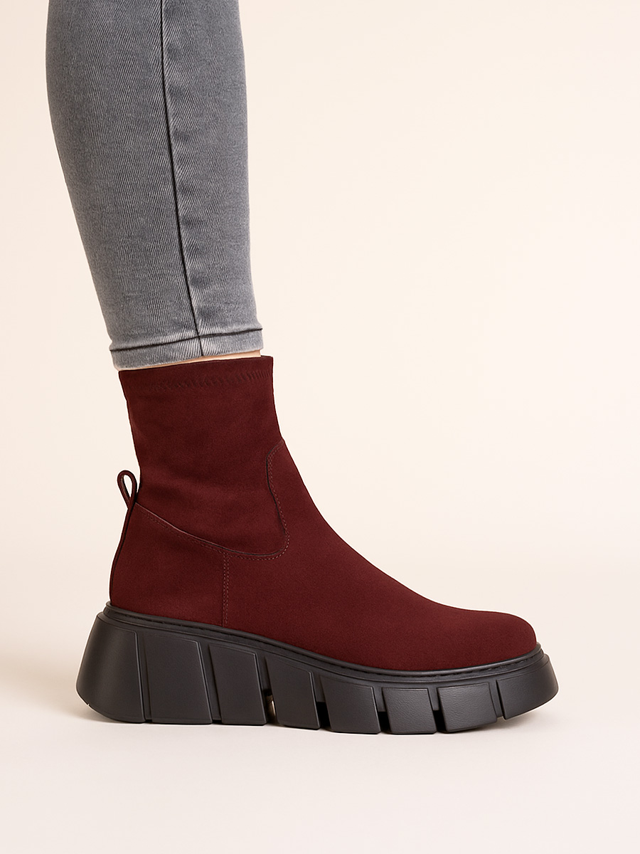 Botki skórzane Caroline bordowy welur