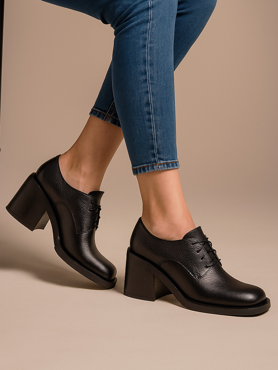 skórzane półbuty na słupku