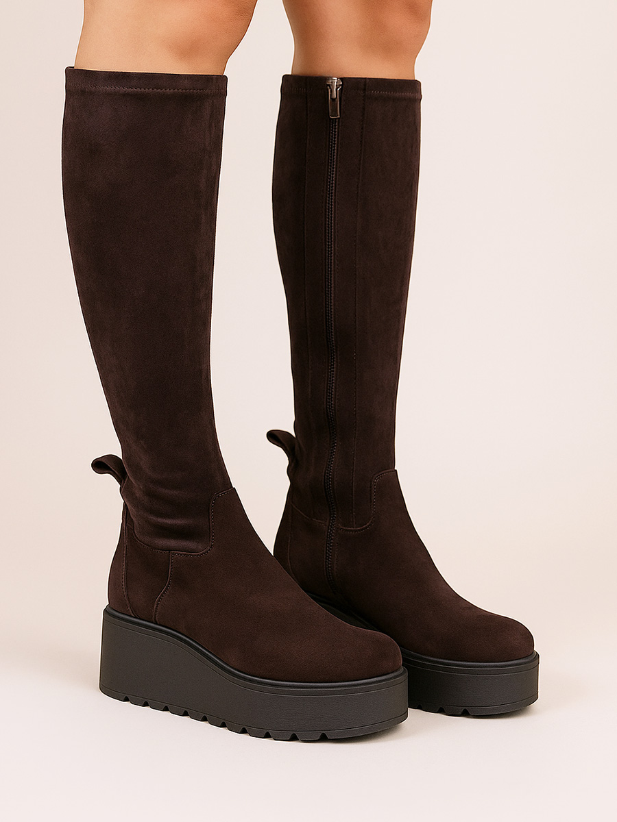 kozaki skórzane na koturnie brązowe